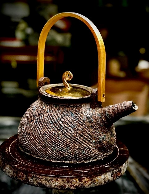 large teapot
