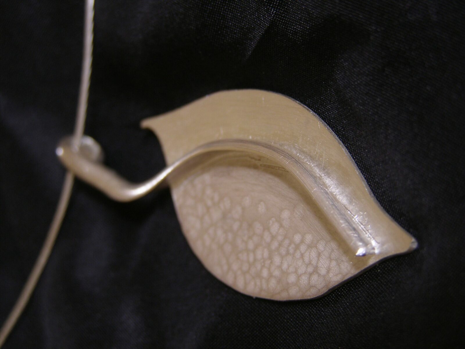 leaf necklace
