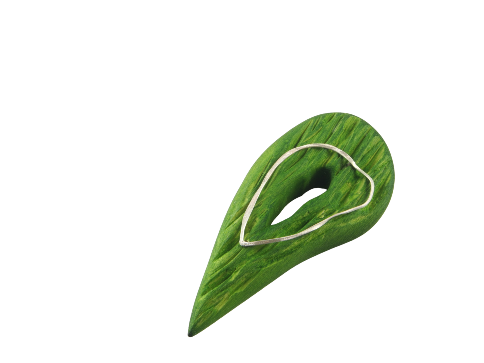 seagrass brooch