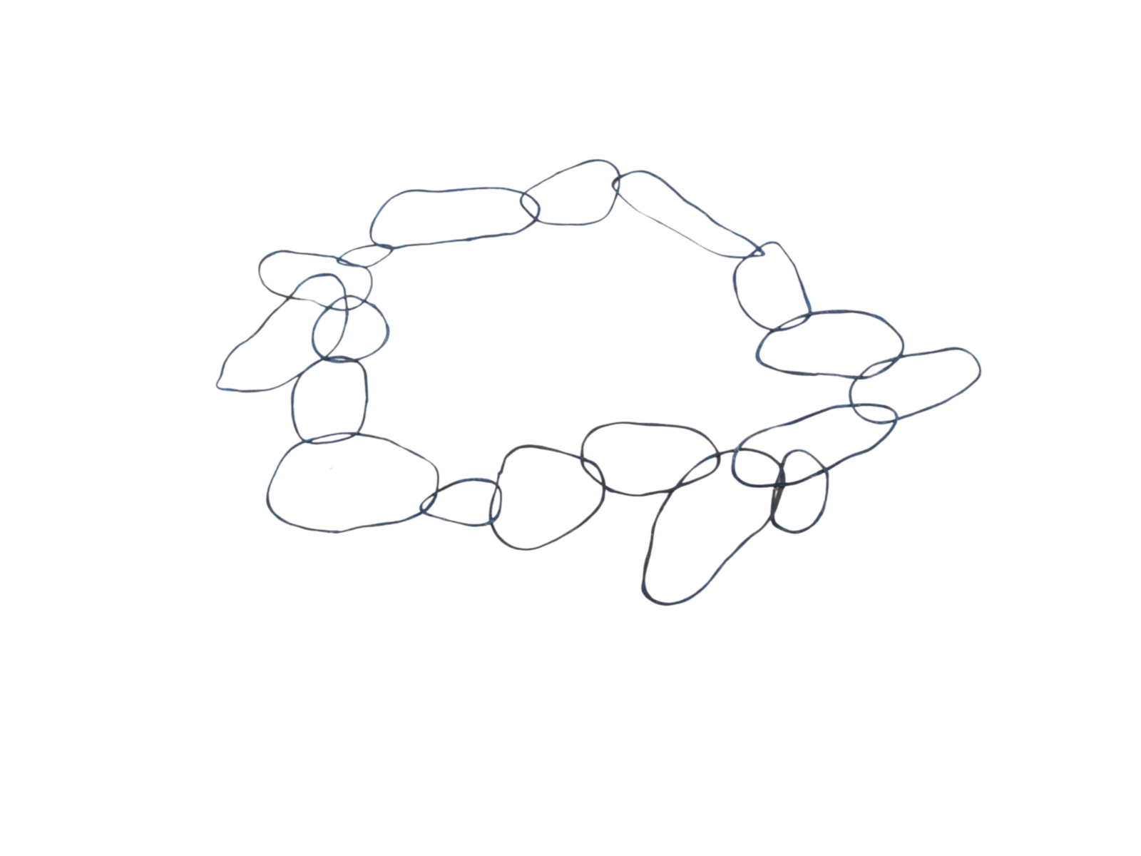 fleeting shapes necklace 2
