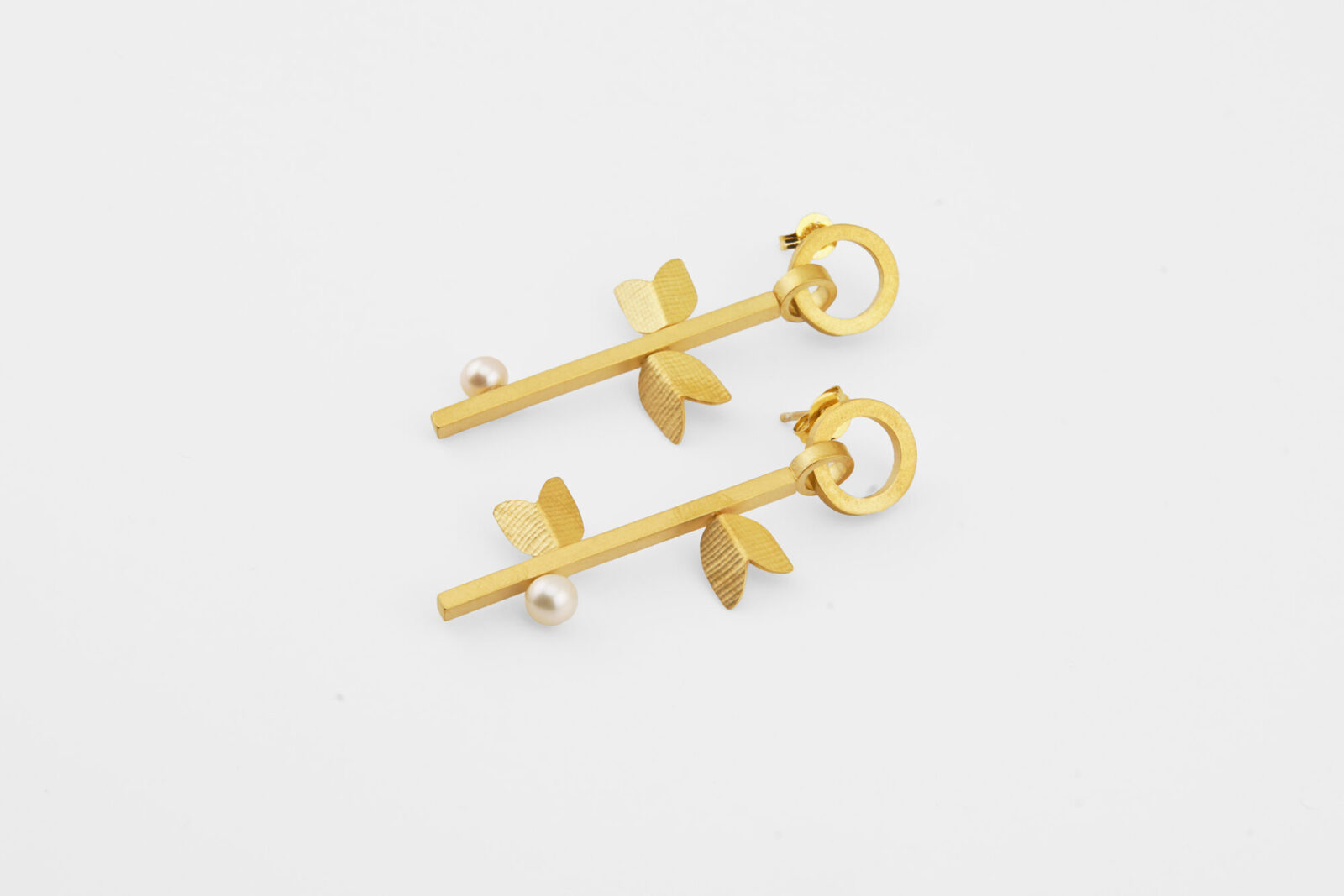 sprig earrings - gold