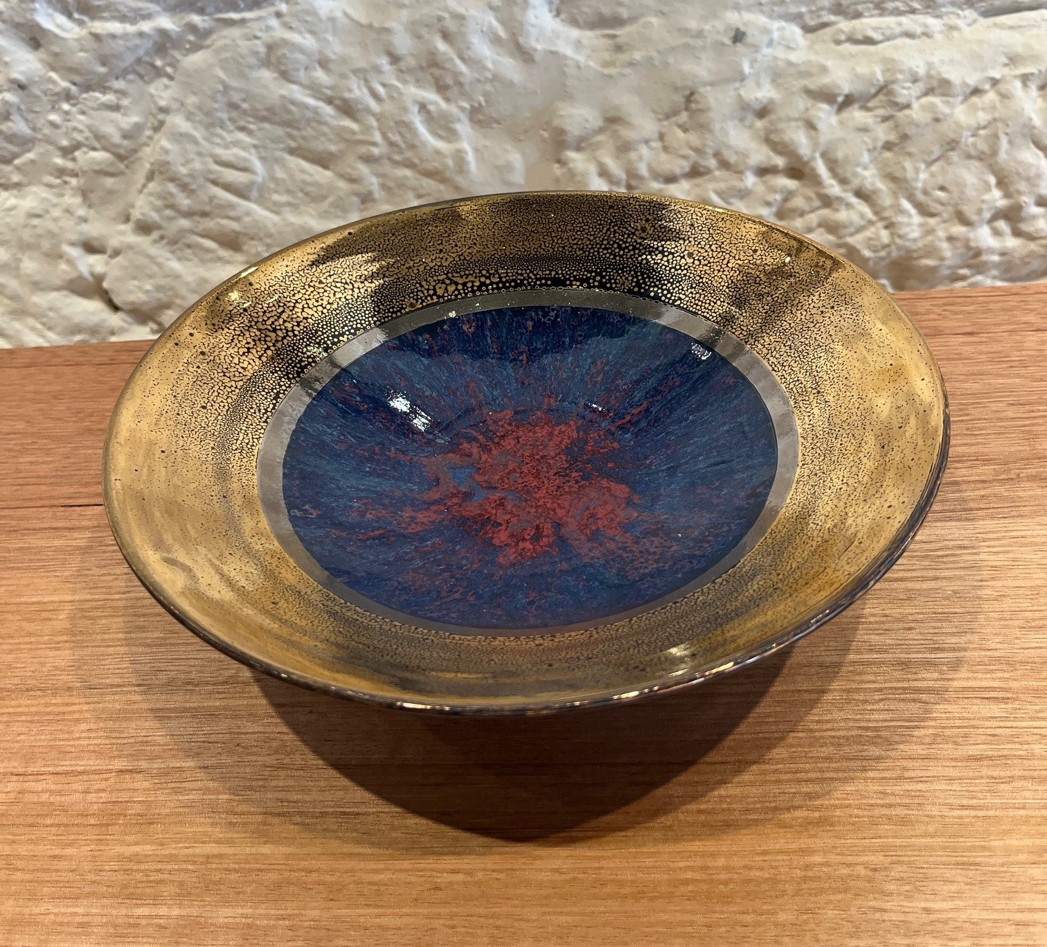 gold rimmed platter