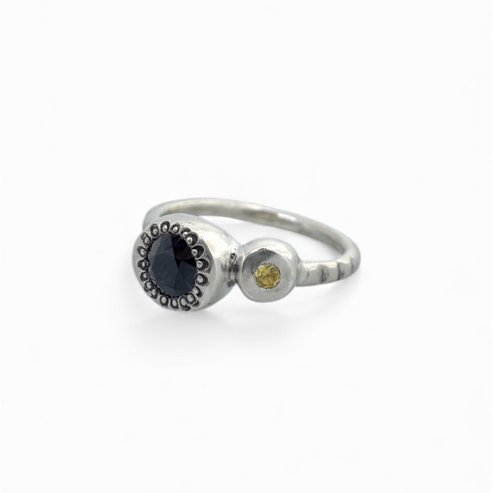 Tasmanian Spinel and yellow sapphire ring