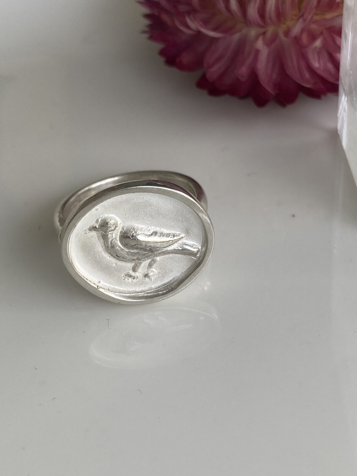 Areia Blackbird ring